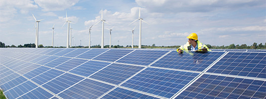 Windenergie- und Photovoltaik-Anlage